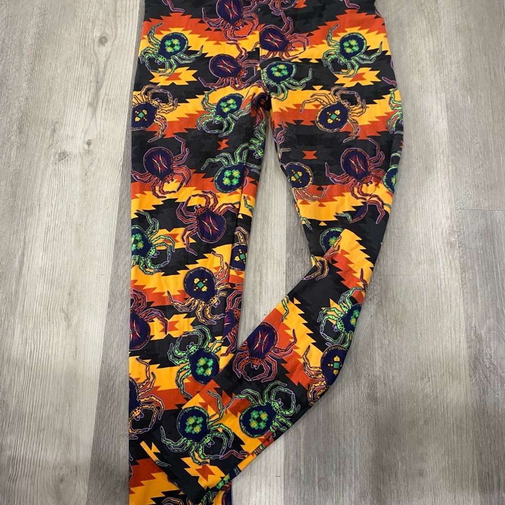 LuLaRoe spider Halloween leggings